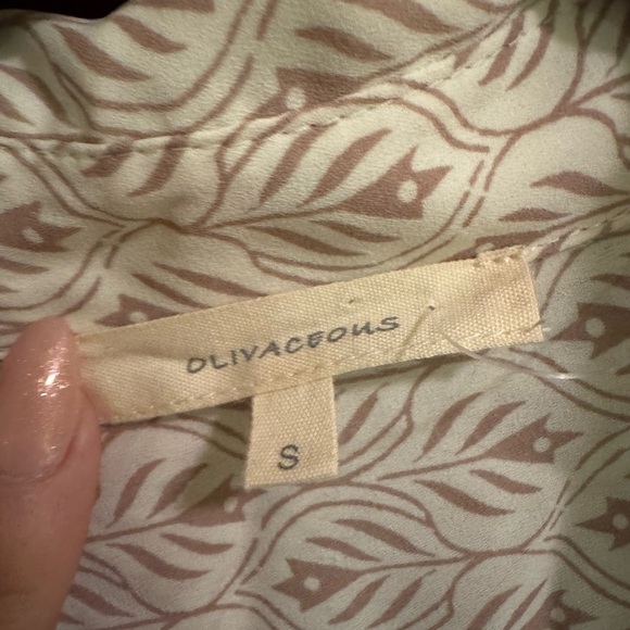 Olivaceous Button Up Blouse Sz S - Picture 2 of 2